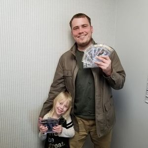 Meet your Posher, Cameron